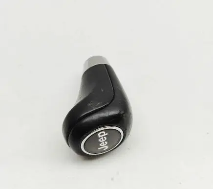 Jeep Grand Cherokee (WK) Gear lever shifter trim leather/knob 1PT50XTWAB
