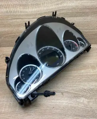 Mercedes-Benz E W212 Speedometer (instrument cluster) A2129002010 A2C53257171