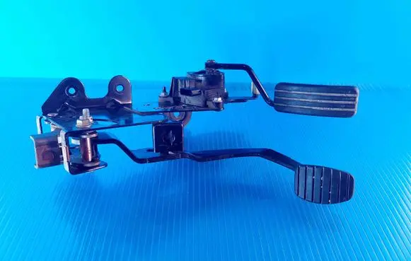 Renault Scenic II - Grand scenic II Accelerator throttle pedal 20132A00 8200159647 24704