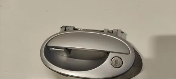 Opel Meriva A Front door exterior handle