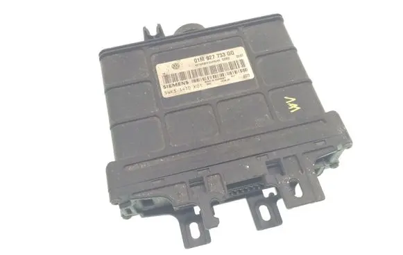 Volkswagen PASSAT B5.5 Gearbox control unit/module 01M927733GQ