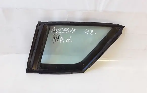 Toyota Avensis T270 Front door vent window glass four-door E143R001605
