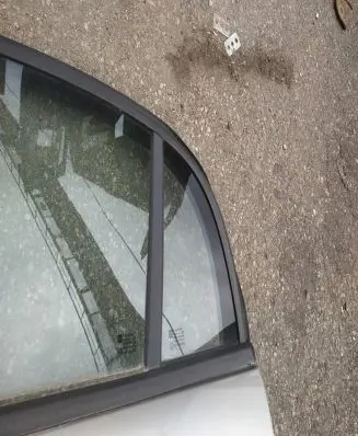 Opel Vectra C Rear vent window glass 
