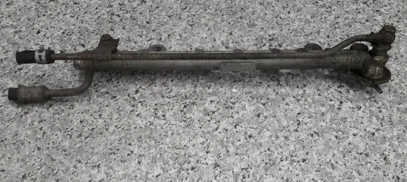 Toyota Corolla E90 Fuel main line pipe