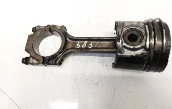 Alfa Romeo 156 Piston with connecting rod 09424237 a930