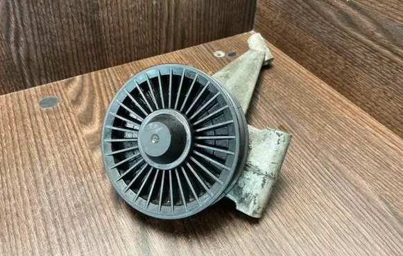 Mercedes-Benz Sprinter W901 W902 W903 W904 Alternator pulley 6112340393