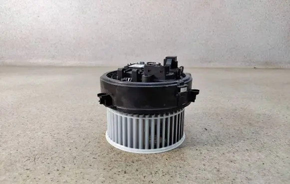 Volvo XC60 Heater fan/blower 013030950412A 0130309504 F011500123