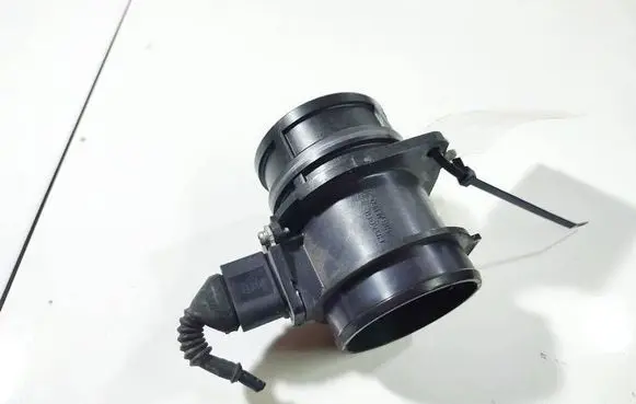 Audi A6 S6 C6 4F Mass air flow meter 06D906461