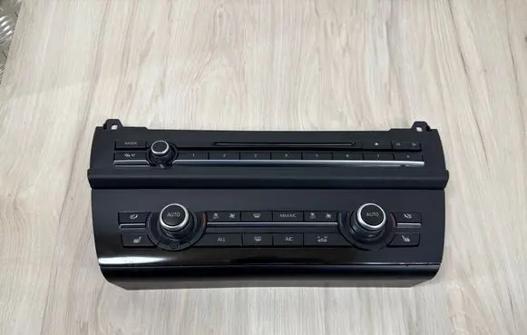 BMW 5 F10 F11 Climate control unit 9306153 0001424324 900256340007
