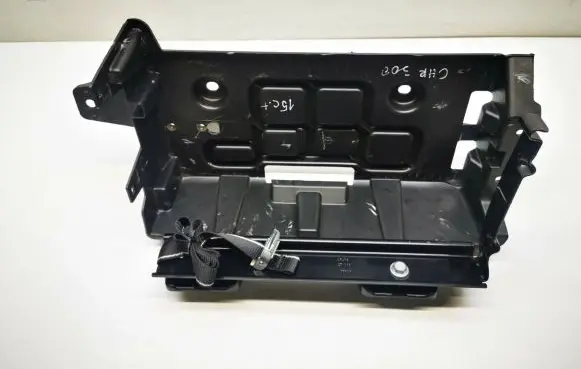 Chrysler 300 - 300C Battery tray 05112061AJ 0221200794322