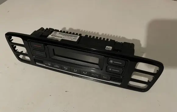 Volkswagen e-Up Climate control unit 12E907044B