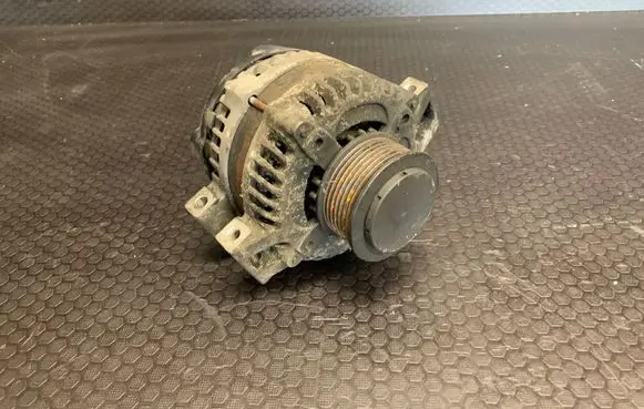 Honda CR-V Generator/alternator