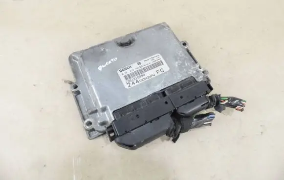 Fiat Ducato Engine control unit/module 0281010488 1351216080
