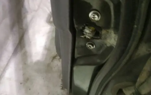 Ford Maverick Front door check strap stopper 
