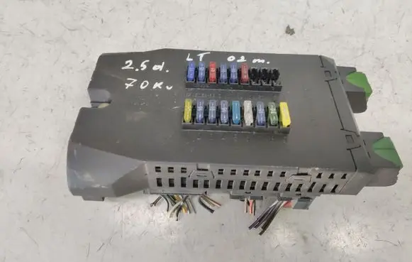 Volkswagen II LT Fuse module