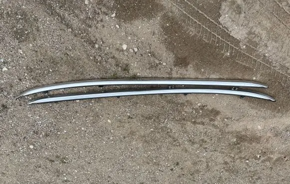 Ford Focus Roof transverse bars on the 