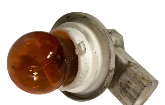 BMW 3 E46 Headlight/headlamp bulb PY21W