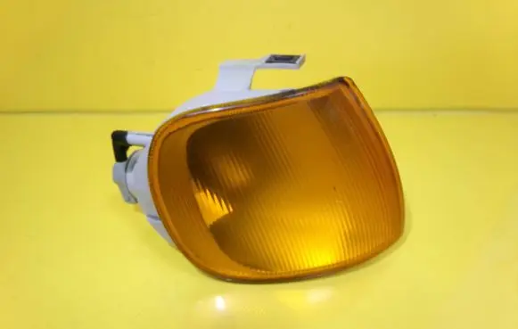 Volkswagen Polo III 6N 6N2 6NF Front indicator light 6N0953050B