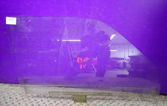 Fiat Seicento/600 Front door window glass four-door
