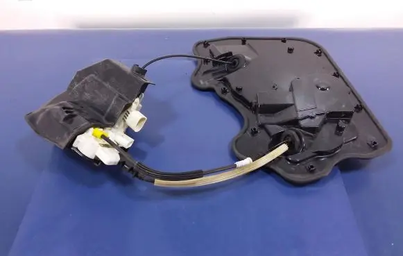 Audi A8 S8 D4 4H Front door lock 4H1837016F