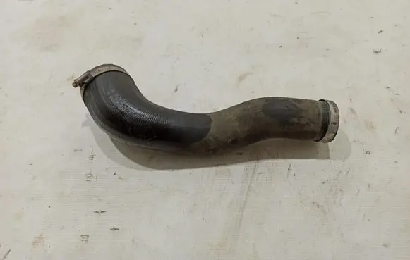 Land Rover Evoque I Intercooler hose/pipe LR041817