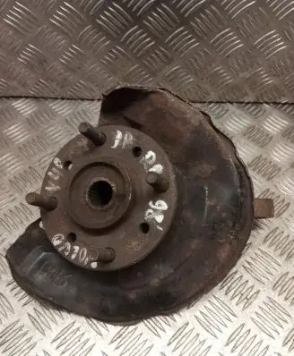 Volvo S40, V40 Front wheel hub