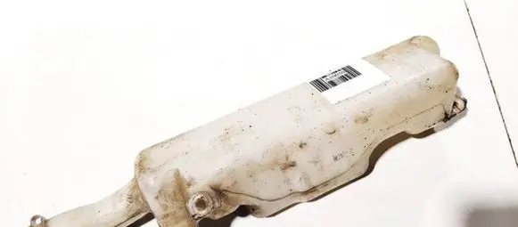 Coolant expansion tank/reservoir