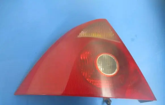 Ford Mondeo Mk III Rear/tail lights 1S71-13405-A