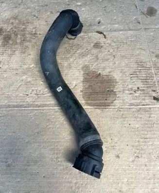BMW 5 G30 G31 G38 Engine coolant pipe/hose 162697