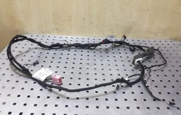 Volkswagen Touareg II Tailgate/trunk wiring harness 7P6971145