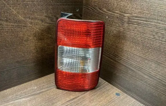 Volkswagen Caddy Rear/tail lights 2K0945258A