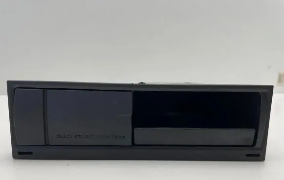 Audi A4 S4 B8 8K Head unit multimedia control 8T0035785A