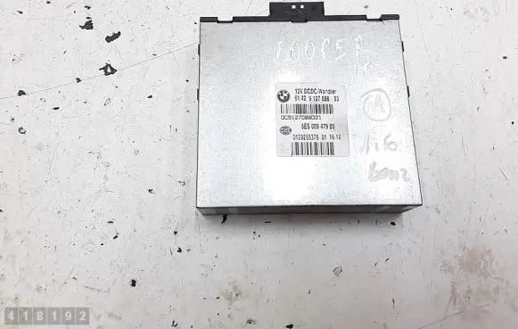 Mini Cooper Coupe R58 Voltage converter/converter module 6142912708803 8ES00947920