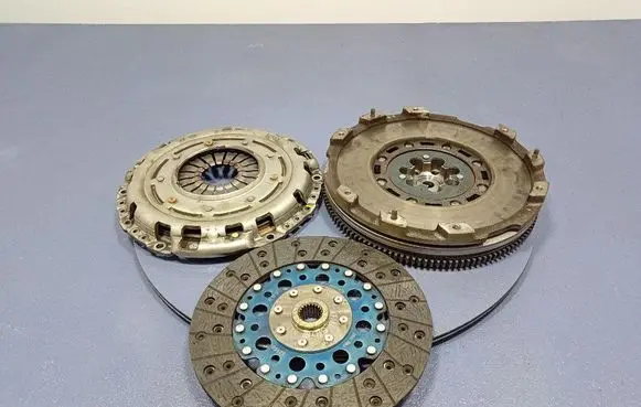 KIA Sportage Clutch set kit 232002M710