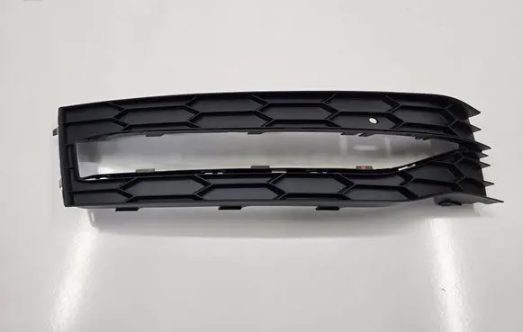 Skoda Superb B8 (3V) Front bumper lower grill 3V0853665B