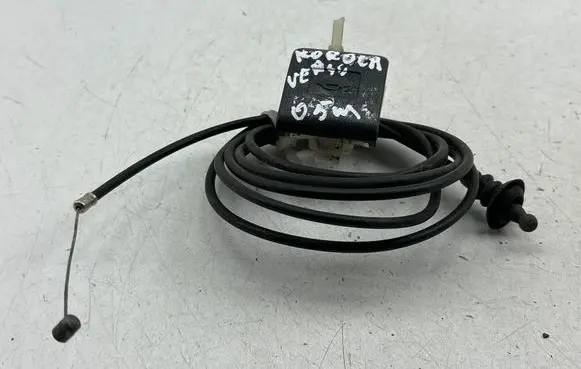 Toyota Corolla Verso AR10 Engine bonnet (hood) release handle