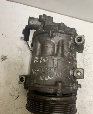 Peugeot 407 Air conditioning (A/C) compressor (pump) 9648138980