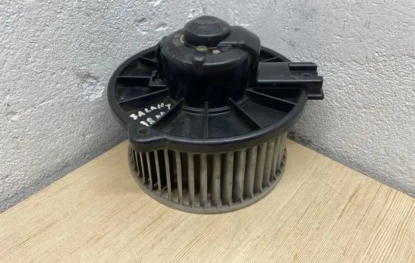Mitsubishi Galant Heater fan/blower 1940000800