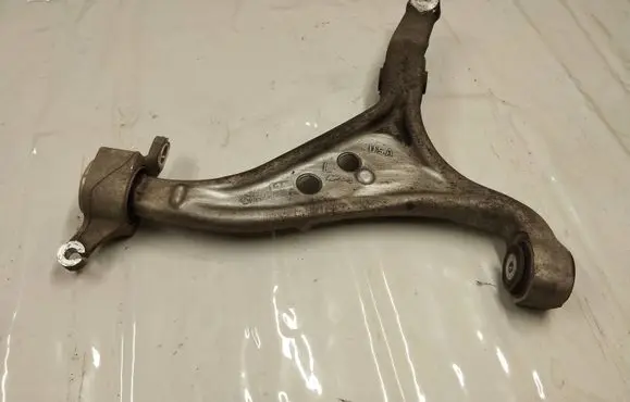 Mercedes-Benz GLE (W166 - C292) Front lower control arm/wishbone 16603