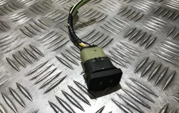 Ford Focus Electric window control switch 14529bb 03168400