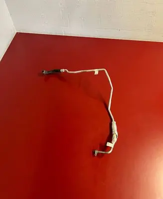 Coolant pipe/hose