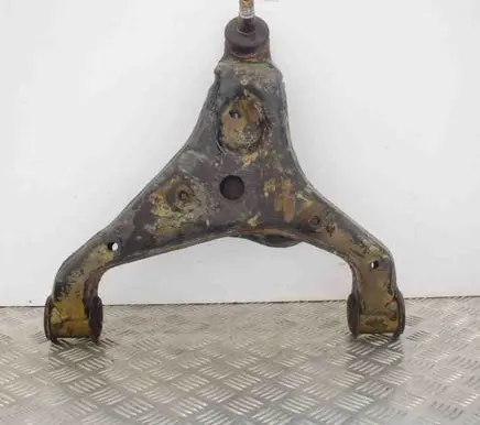 Volkswagen Crafter Front lower control arm/wishbone A9063221009