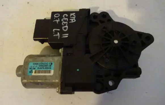 KIA Ceed Rear door window regulator motor