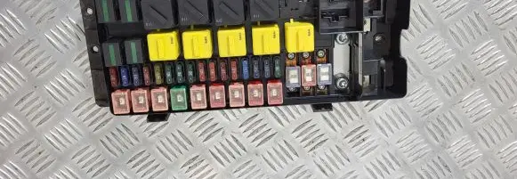 Land Rover Discovery Fuse box set