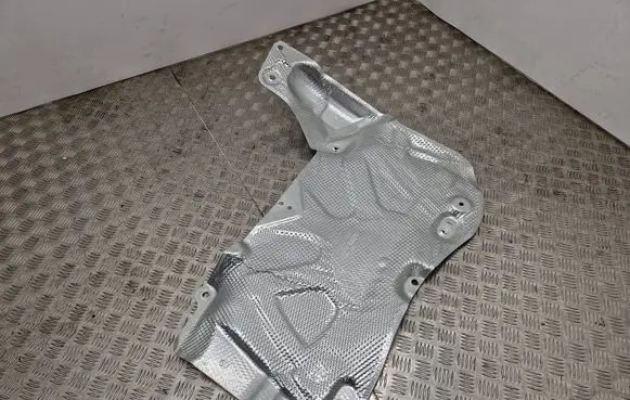 Peugeot 308 Exhaust heat shield 9833214380 1050A