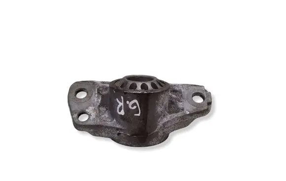 Audi Q3 8U Front shock absorber mounting bracket 3C0513353C