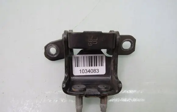 Suzuki Swift III Rear door upper hinge