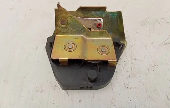 Citroen Berlingo Sliding door lock 