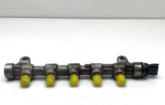 KIA Carens III Fuel main line pipe 314002A420