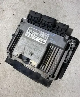 Peugeot 3008 I Engine control unit/module 9666326080 9663182780 9663193780